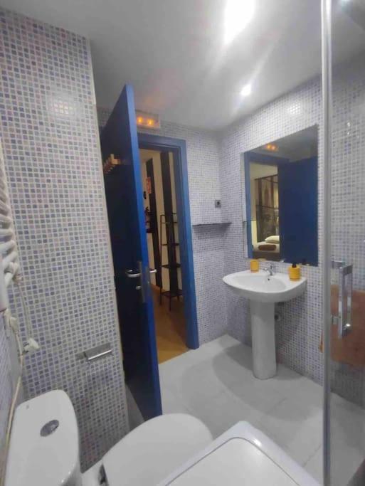 Loft Cerca De Calle De Alcala Madrid Exterior photo